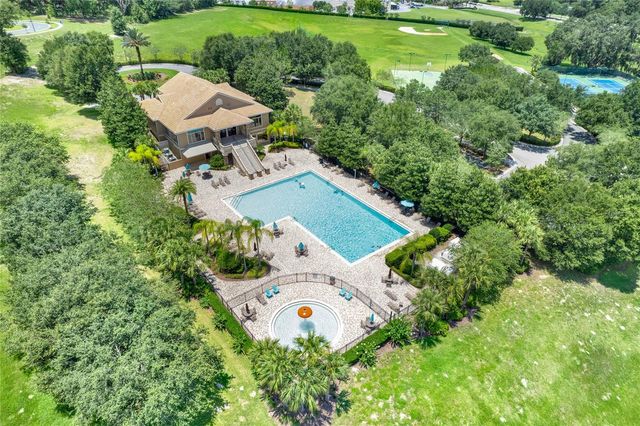 5864 ALENLON WAY, Mount Dora, FL 32757