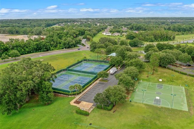 5864 ALENLON WAY, Mount Dora, FL 32757