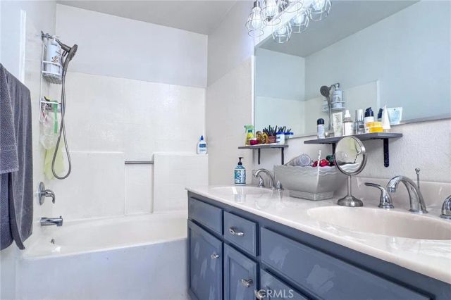 544 N Orange B, La Puente, CA 91744