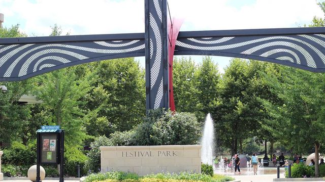 282 Snowdrop Lane, Elgin, IL 60124