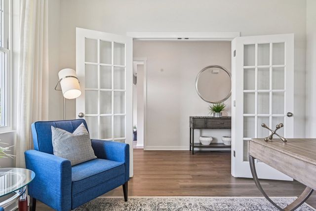 282 Snowdrop Lane, Elgin, IL 60124