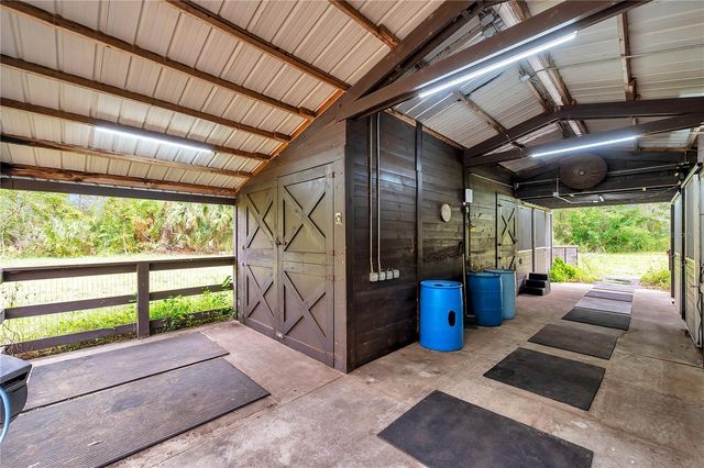 655 APPALOOSA ROAD, Tarpon Springs, FL 34688