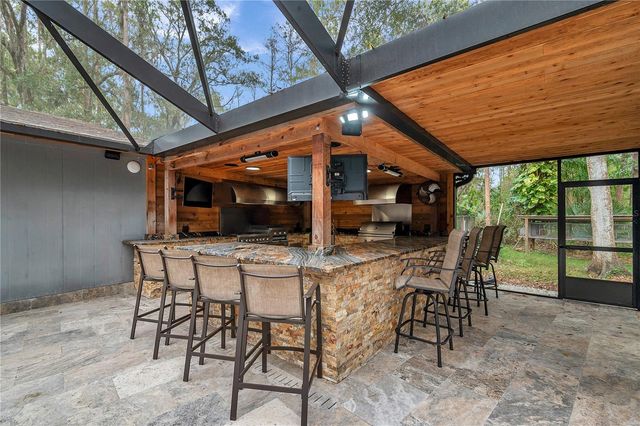 655 APPALOOSA ROAD, Tarpon Springs, FL 34688