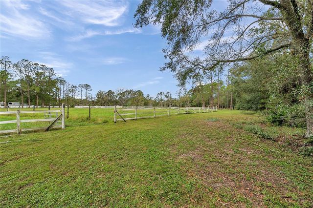 655 APPALOOSA ROAD, Tarpon Springs, FL 34688