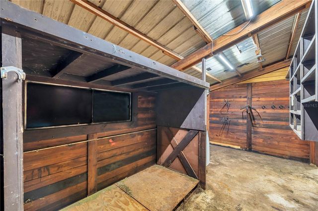 655 APPALOOSA ROAD, Tarpon Springs, FL 34688