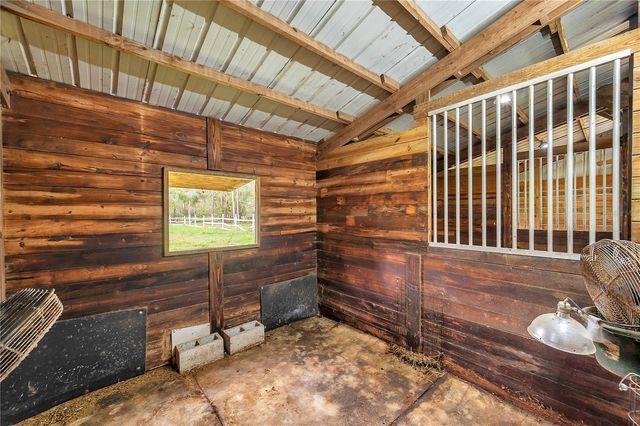 655 APPALOOSA ROAD, Tarpon Springs, FL 34688