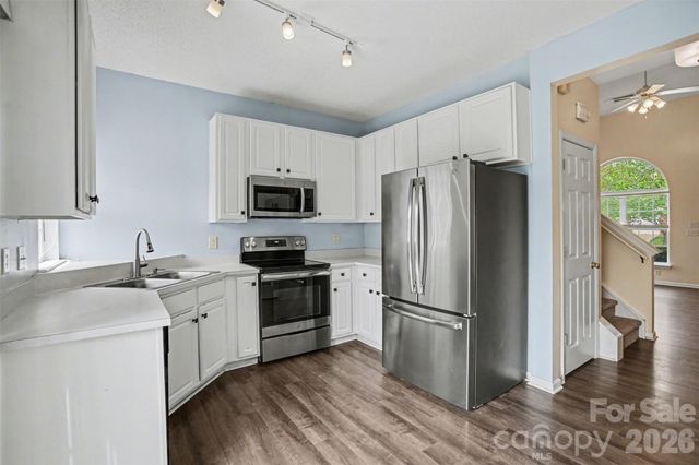 3315 Summerfield Ridge Lane, Matthews, NC 28105