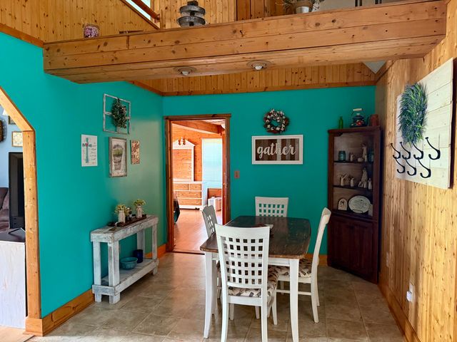 32 Ricky Lane, Russell Springs, KY 42642