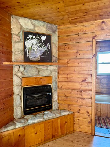 32 Ricky Lane, Russell Springs, KY 42642