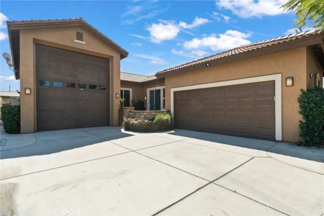 49790 Newman Circle, Indio, CA 92201