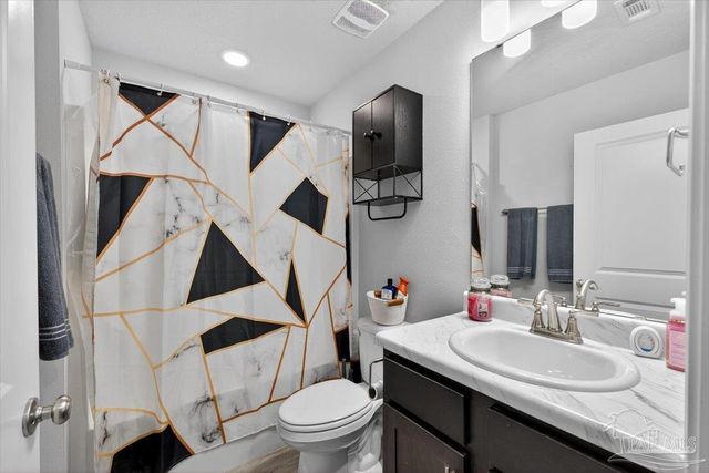 710 W Detroit Blvd, Pensacola, FL 32534