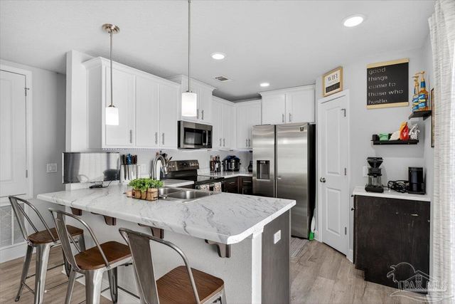 710 W Detroit Blvd, Pensacola, FL 32534