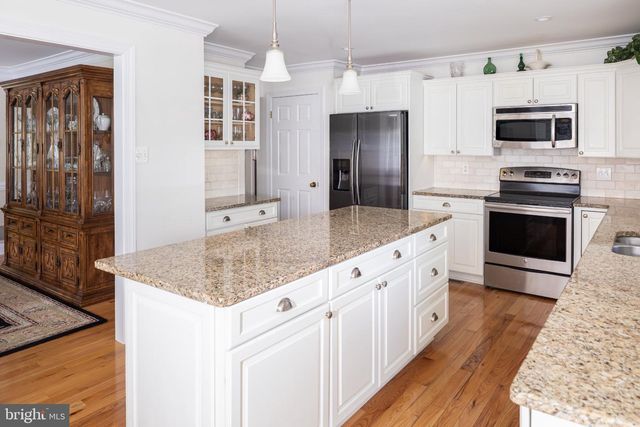 735 INVERNESS DR, West Chester, PA 19380