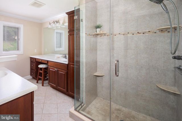 735 INVERNESS DR, West Chester, PA 19380
