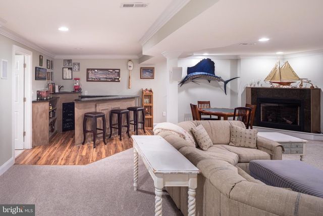 735 INVERNESS DR, West Chester, PA 19380