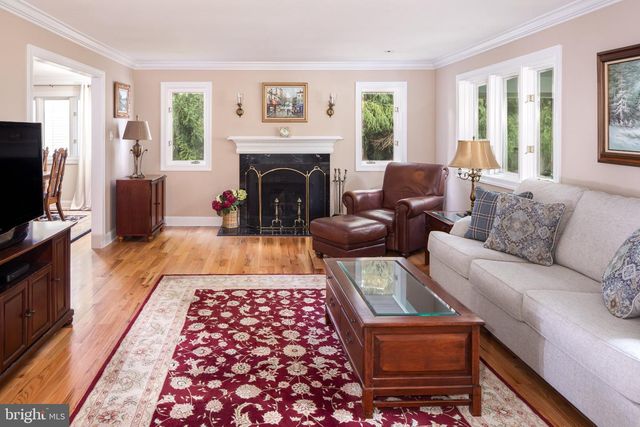 735 INVERNESS DR, West Chester, PA 19380