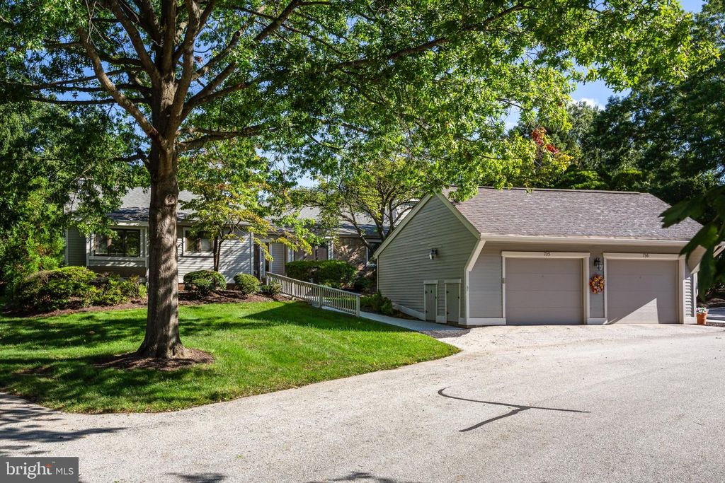735 INVERNESS DR, West Chester, PA 19380