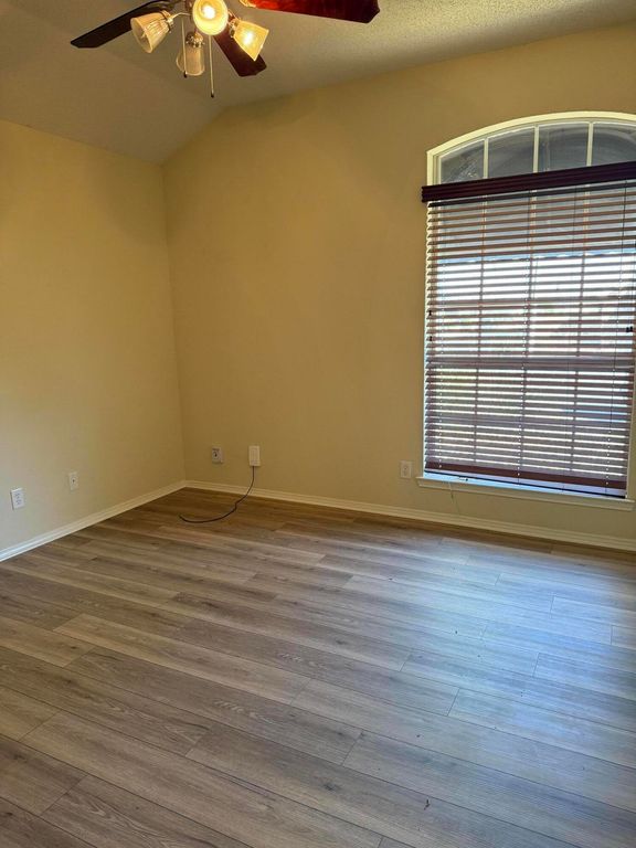 Image 3 of property listing at 4245 Green Meadow Drive, San Angelo, TX 76904