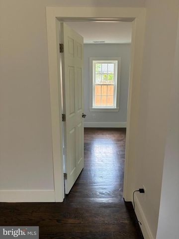 140 E 9TH AVE, Pine Hill, NJ 08021