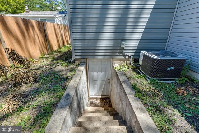 140 E 9TH AVE, Pine Hill, NJ 08021