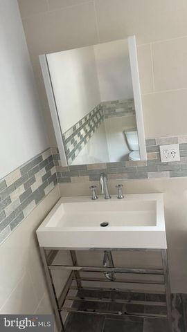140 E 9TH AVE, Pine Hill, NJ 08021