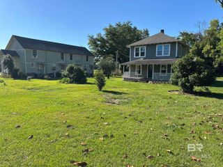 304-306 W Shriver Street 1-5, Summerdale, AL 36580