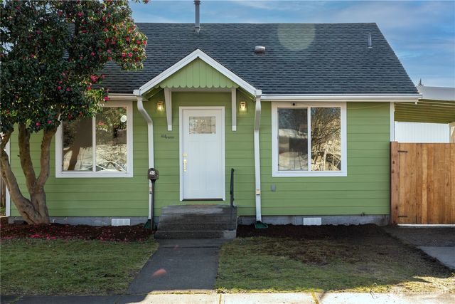 418 W Main, Puyallup, WA 98371
