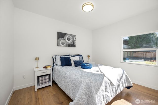 418 W Main, Puyallup, WA 98371