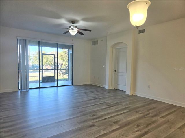 8925 AZALEA SANDS LANE 602, Davenport, FL 33896