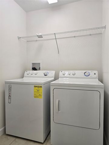 8925 AZALEA SANDS LANE 602, Davenport, FL 33896