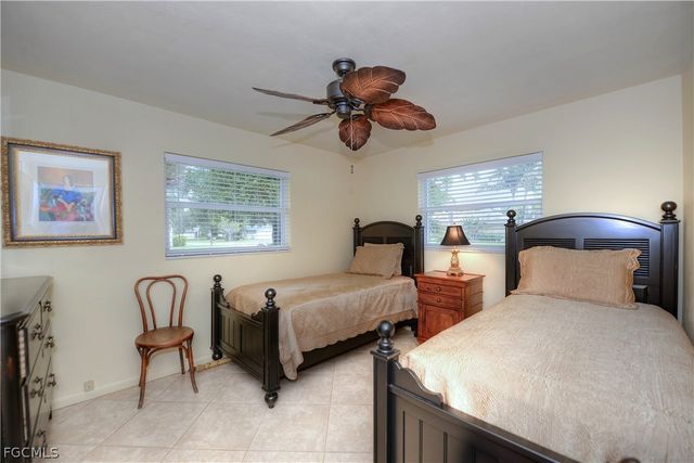 5652 Eichen CIR E, Fort Myers, FL 33957