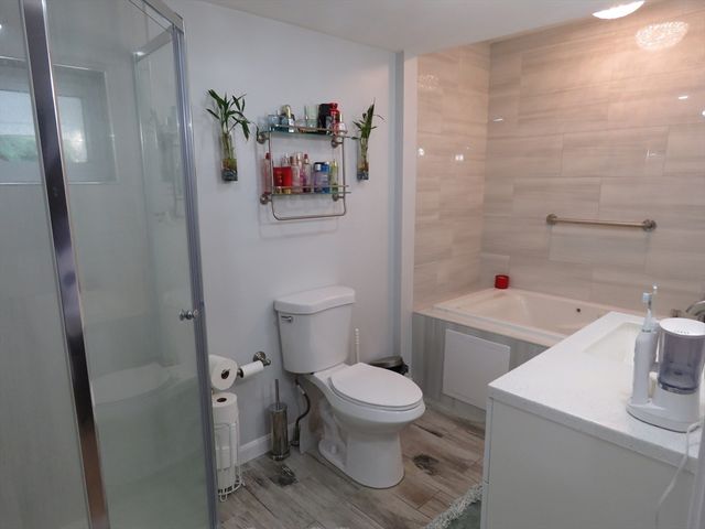 89 N High Street, Foxboro, MA 02035