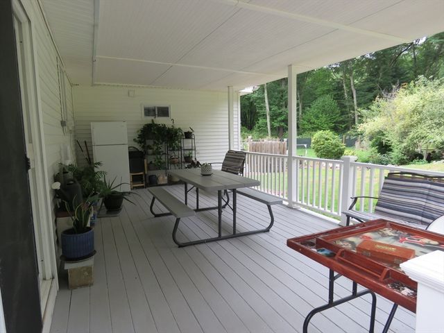 89 N High Street, Foxboro, MA 02035