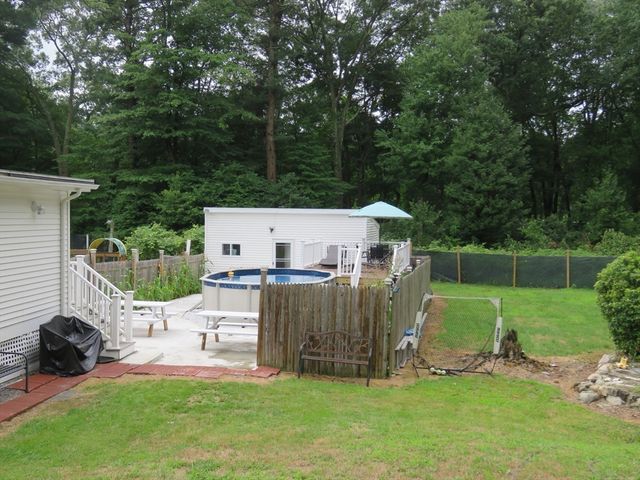 89 N High Street, Foxboro, MA 02035