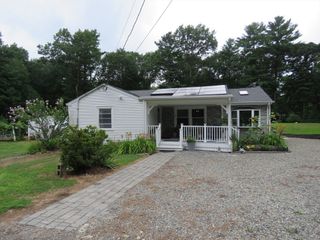 89 N High Street, Foxboro, MA 02035