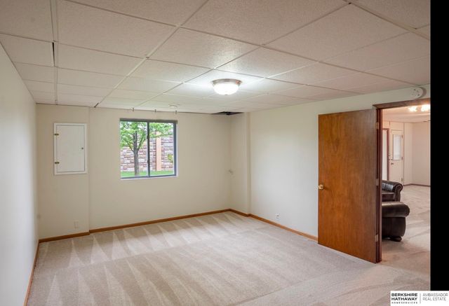 1826 N 155th Avenue, Omaha, NE 68154