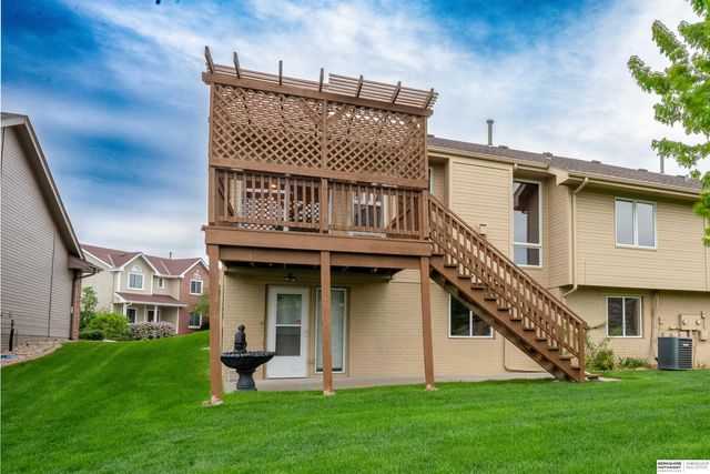 1826 N 155th Avenue, Omaha, NE 68154