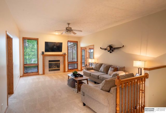 1826 N 155th Avenue, Omaha, NE 68154