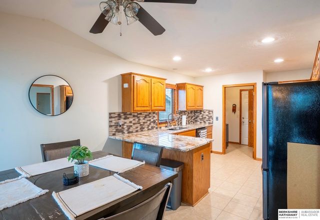 1826 N 155th Avenue, Omaha, NE 68154