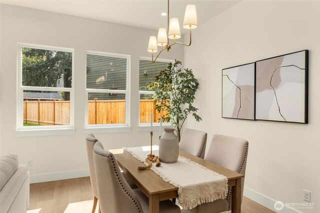 13629 103rd Avenue NE, Kirkland, WA 98034