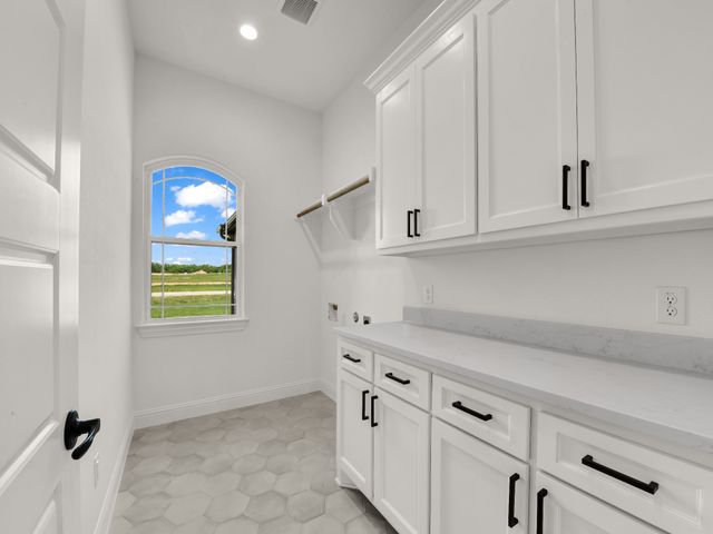 143 Desperado Way, Weatherford, TX 76088