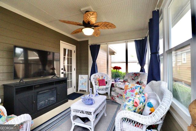 5113 Abbott Circle, Hahira, GA 31632