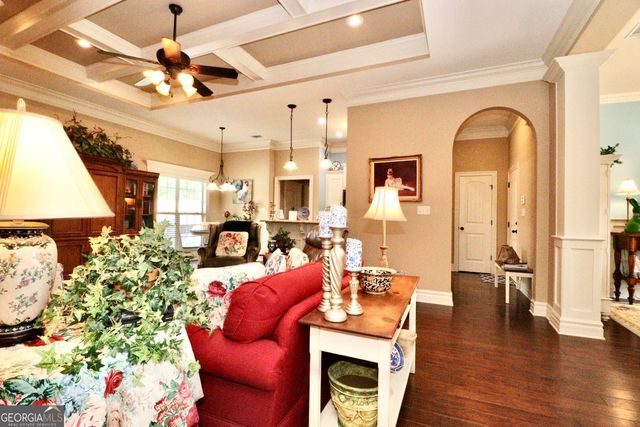 5113 Abbott Circle, Hahira, GA 31632