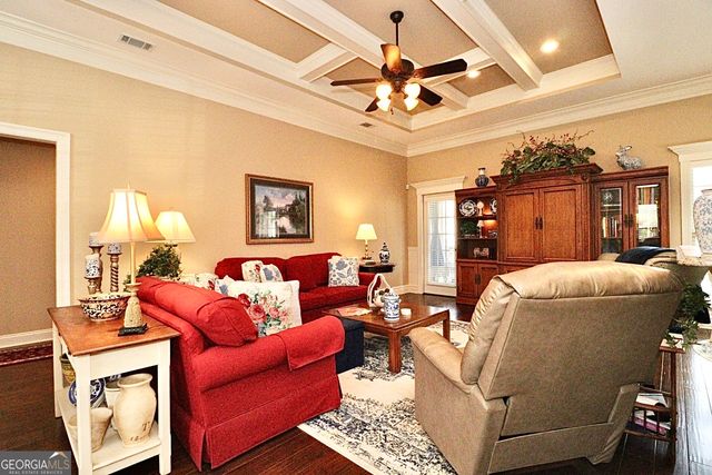 5113 Abbott Circle, Hahira, GA 31632