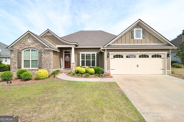 5113 Abbott Circle, Hahira, GA 31632