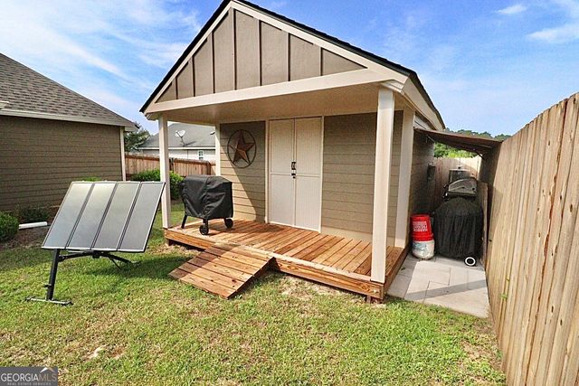 5113 Abbott Circle, Hahira, GA 31632