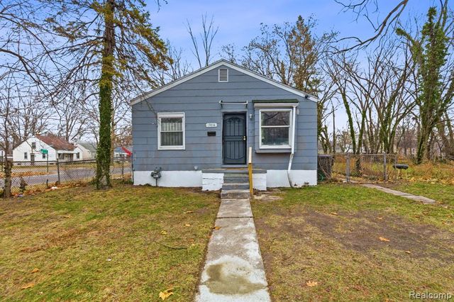 19816 Harlow Street, Detroit, MI 48235