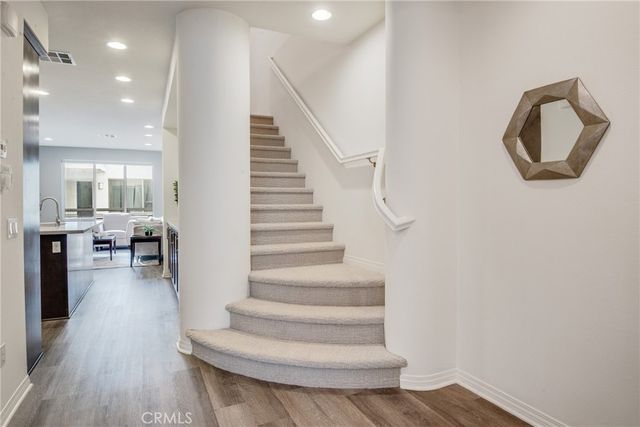 12921 Mission Avenue 102, Hawthorne, CA 90250