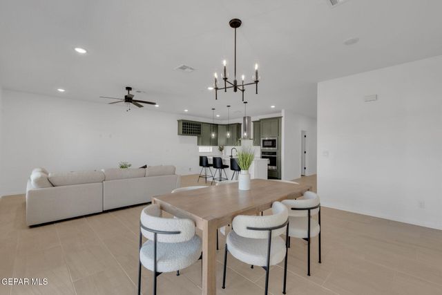 13737 CENTRO VISTA, Horizon City, TX 79928