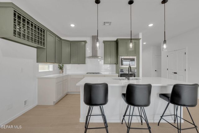 13737 CENTRO VISTA, Horizon City, TX 79928